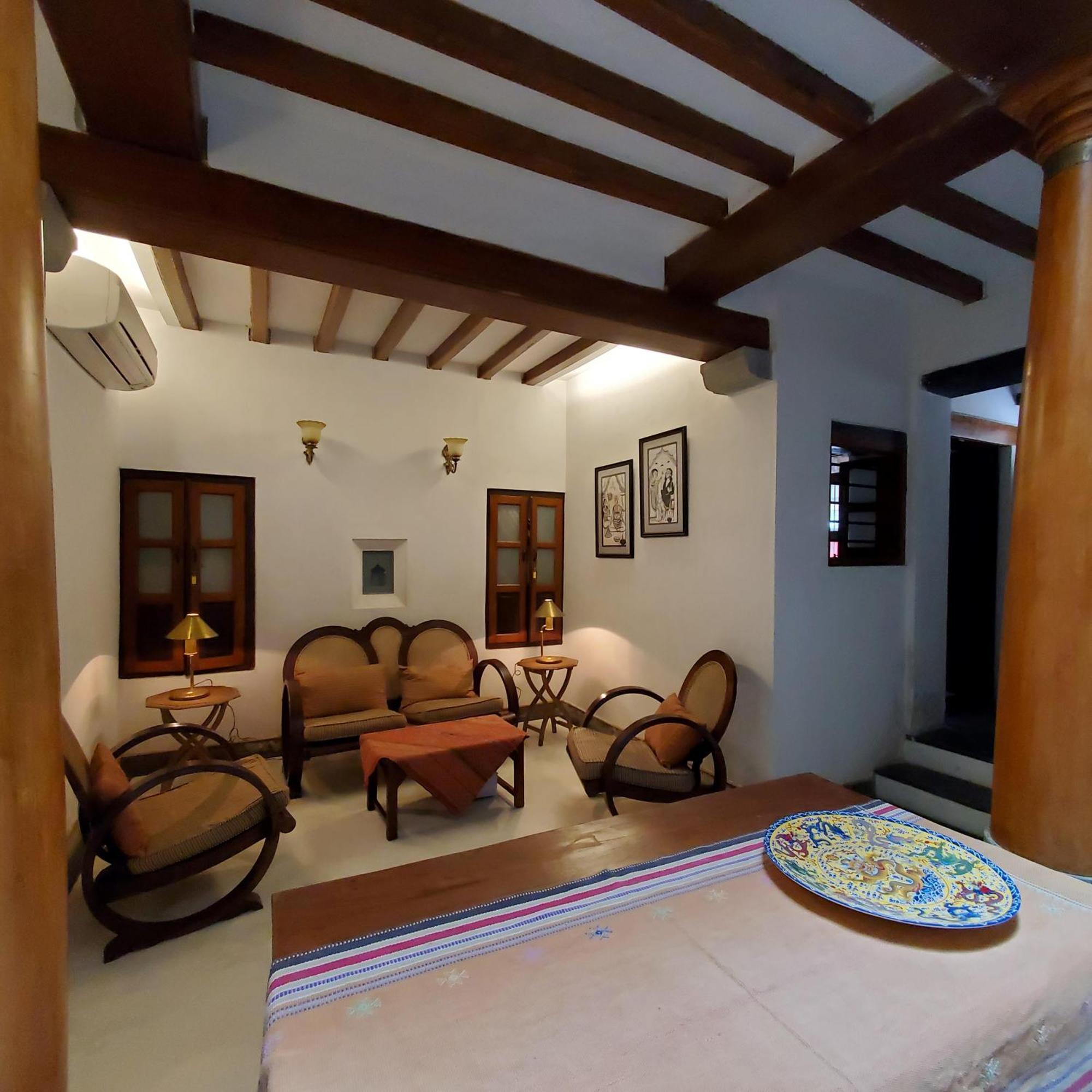 Kariappa House 호텔 퐁디셰리 외부 사진
